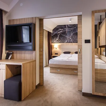 Πανσιόν Luxury Bellevue