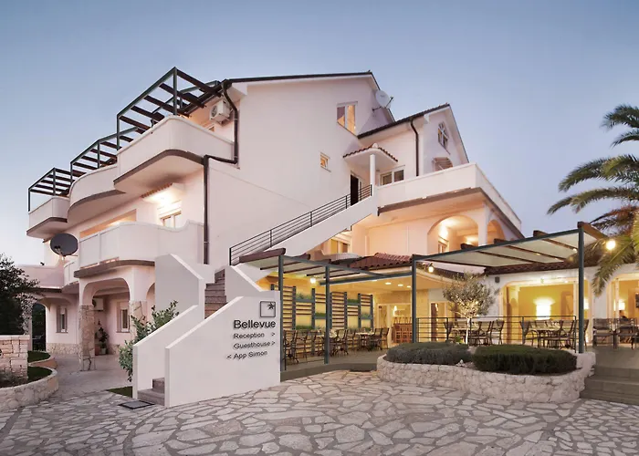 Πανσιόν Luxury Bellevue 4*