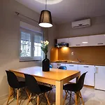 Πανσιόν Luxury Bellevue Lopar