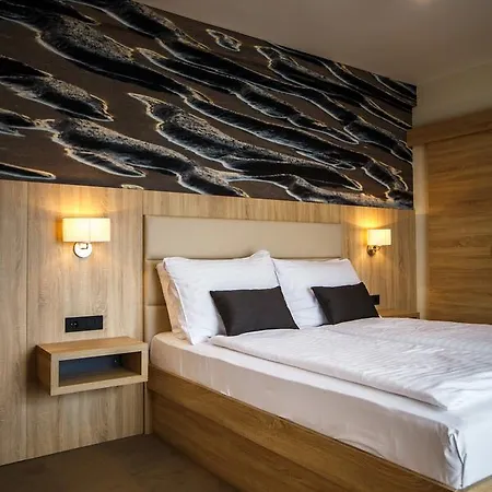 Pensión Luxury Bellevue 4*