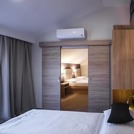 Vendégház Luxury Bellevue 4*