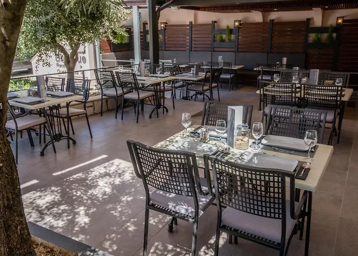 Luxury Bellevue ゲストハウス