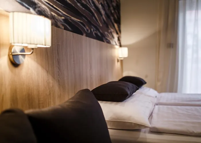 ゲストハウス Luxury Bellevue 4*